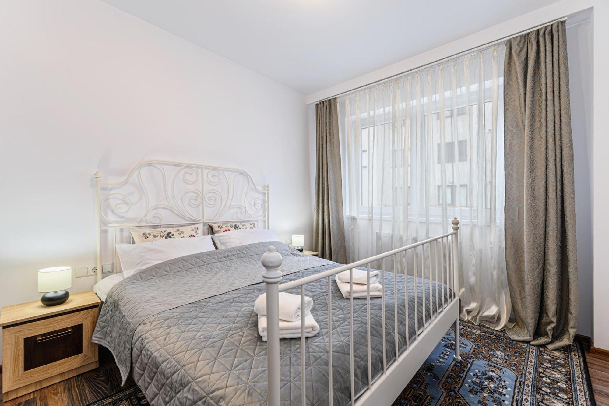 Casa Milisma Appartement Braşov Buitenkant foto