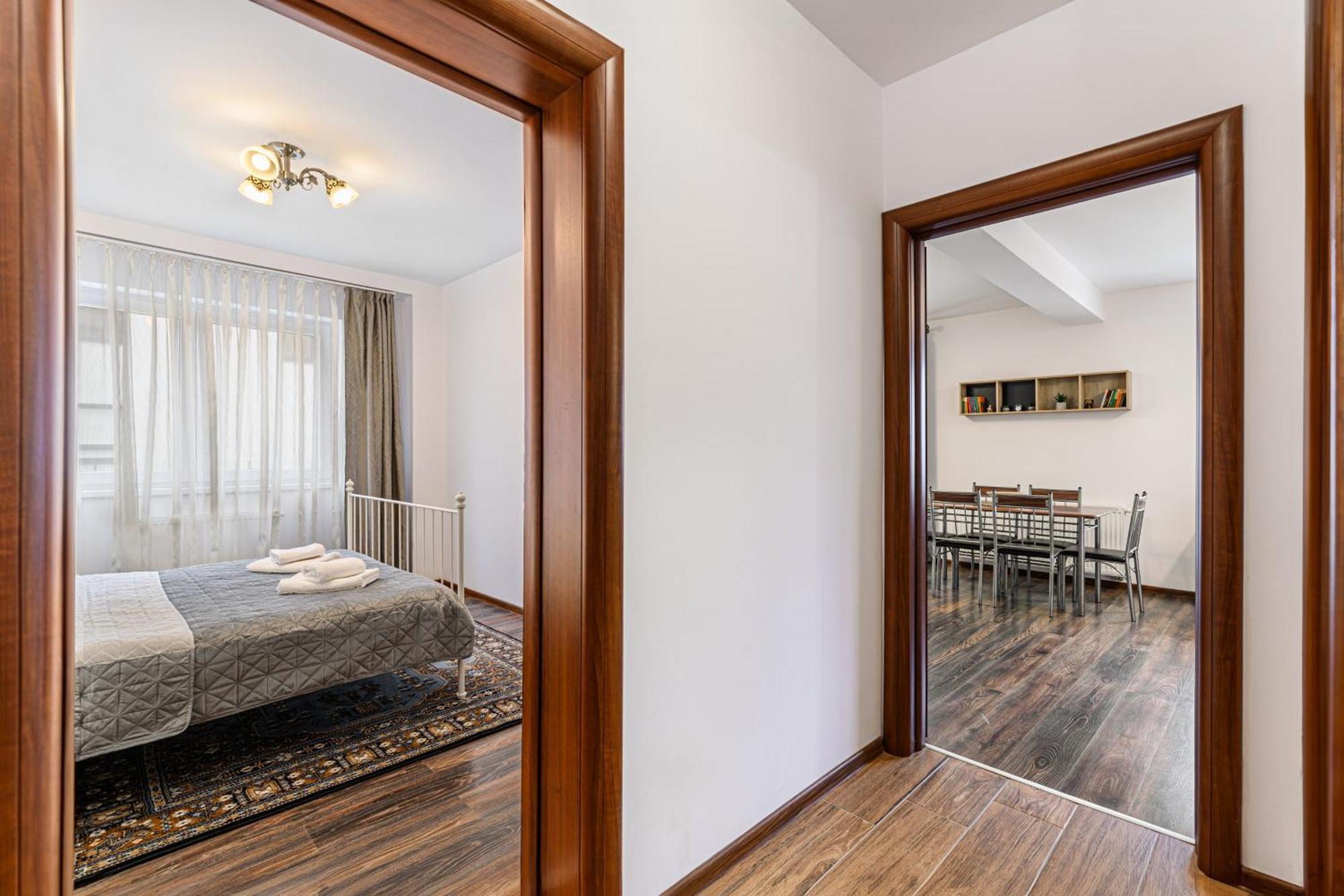 Casa Milisma Appartement Braşov Buitenkant foto